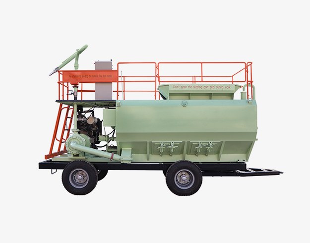 帶拖車(chē)的水力播種機(jī)